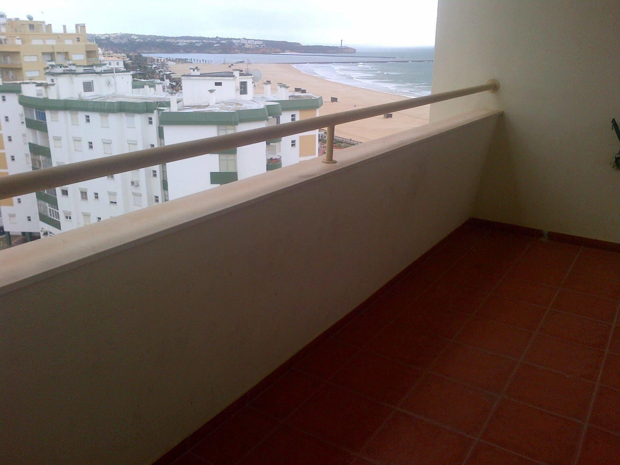 Apartamentos Varandas Da Rocha Portimão Εξωτερικό φωτογραφία